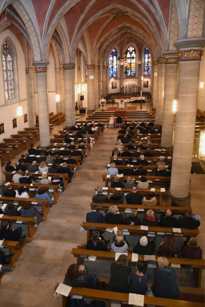 Inneaufnahme einer Kirche in Essen Werden